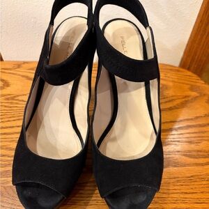 Pelle Moda Elegant Black Heels